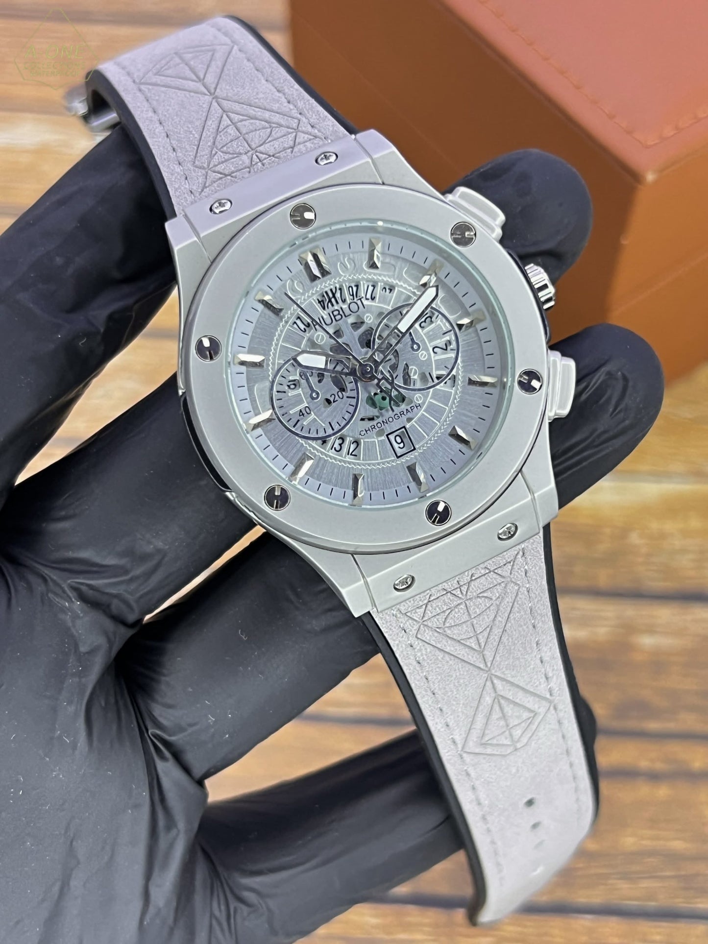 AA1 Hublot Stylish Watch - Silver