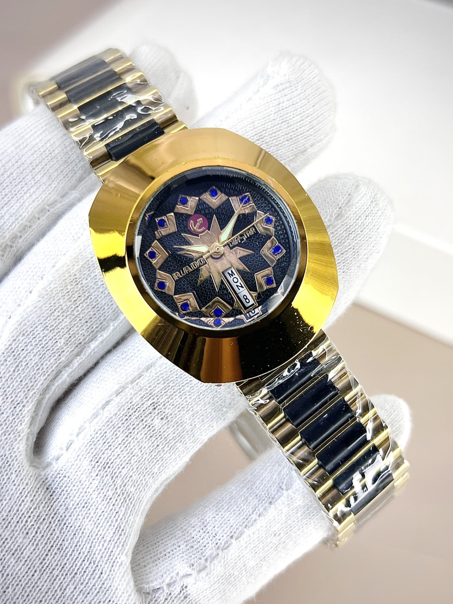 AA1 RADO Analog Date Working Watch without Box