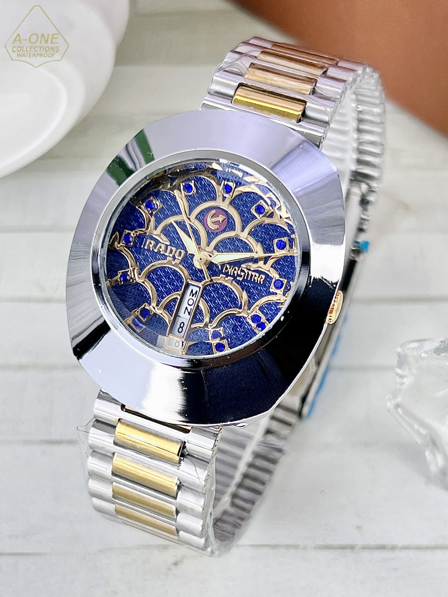 AA1 RADO Analog Date Working Watch  Chain style  strap without Box